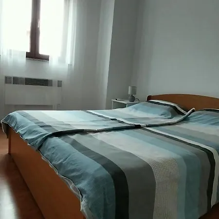Centar, Murter