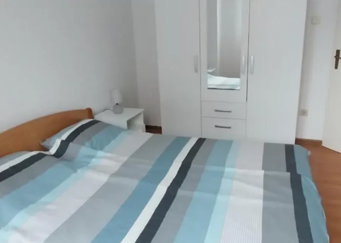 Centar, Apartman Murter